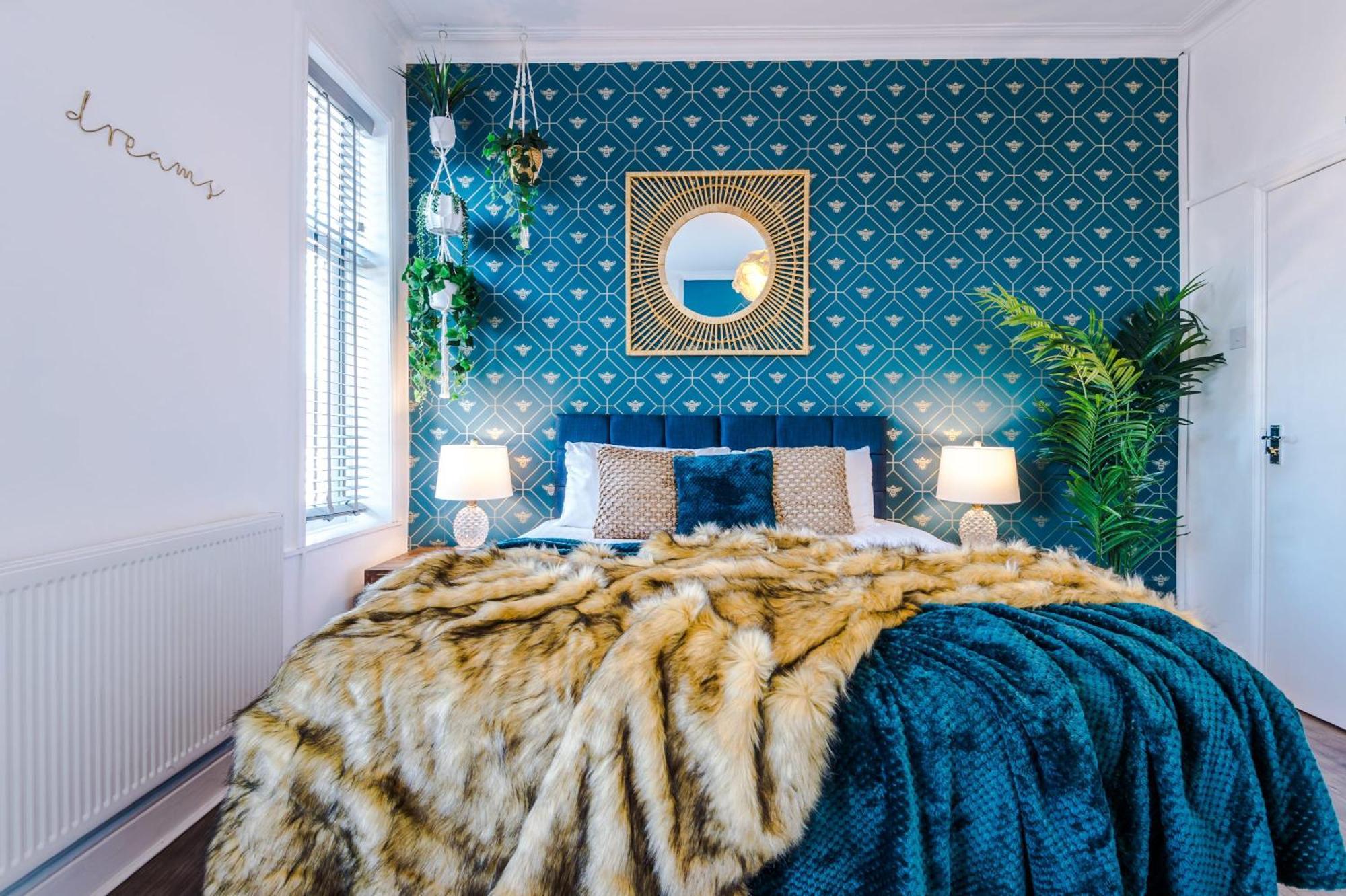 R&R At A Character Victorian Home マンチェスター エクステリア 写真